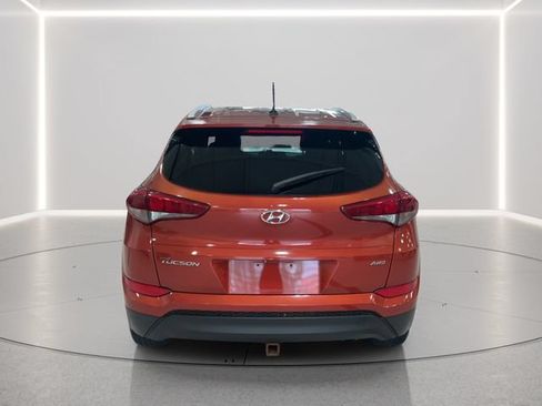 Used 2016 Hyundai Tucson SE w/ Option Group 02 AWD/4WD image 4