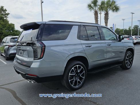 Used 2025 Chevrolet Tahoe RST w/ Comfort Package RWD image 5