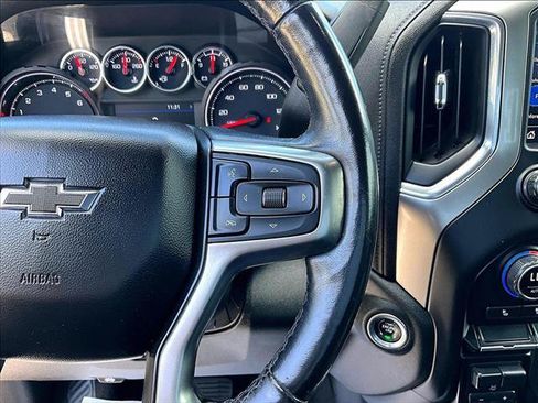 Used 2021 Chevrolet Silverado 1500 RST w/ Convenience Package II AWD/4WD image 19