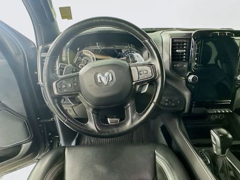 Used 2022 RAM 1500 Laramie AWD/4WD image 11
