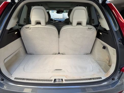 Used 2016 Volvo XC90 T6 Momentum AWD/4WD image 17