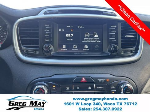 Used 2018 Kia Sorento FWD image 29