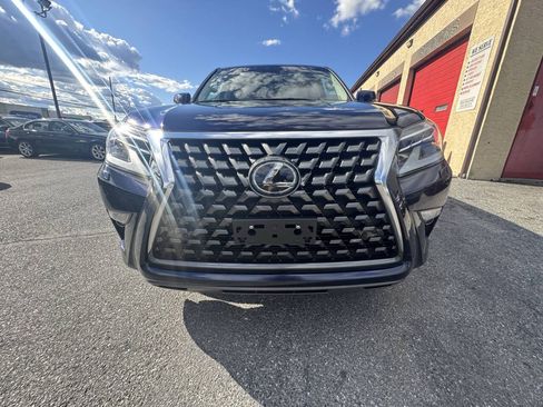 Used 2020 Lexus GX 460 Premium w/ Premium Package AWD/4WD image 15