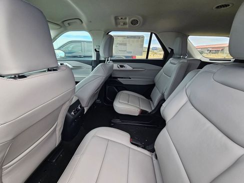 New 2026 Ford Explorer Active w/ Active Comfort Package RWD image 29
