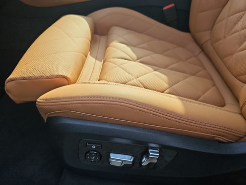 Certified 2026 BMW X5 sDrive40i w/ M Sport Package RWD image 31