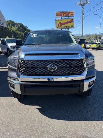 Used 2020 Toyota Tundra SR5 w/ SR5 Upgrade Package AWD/4WD image 3