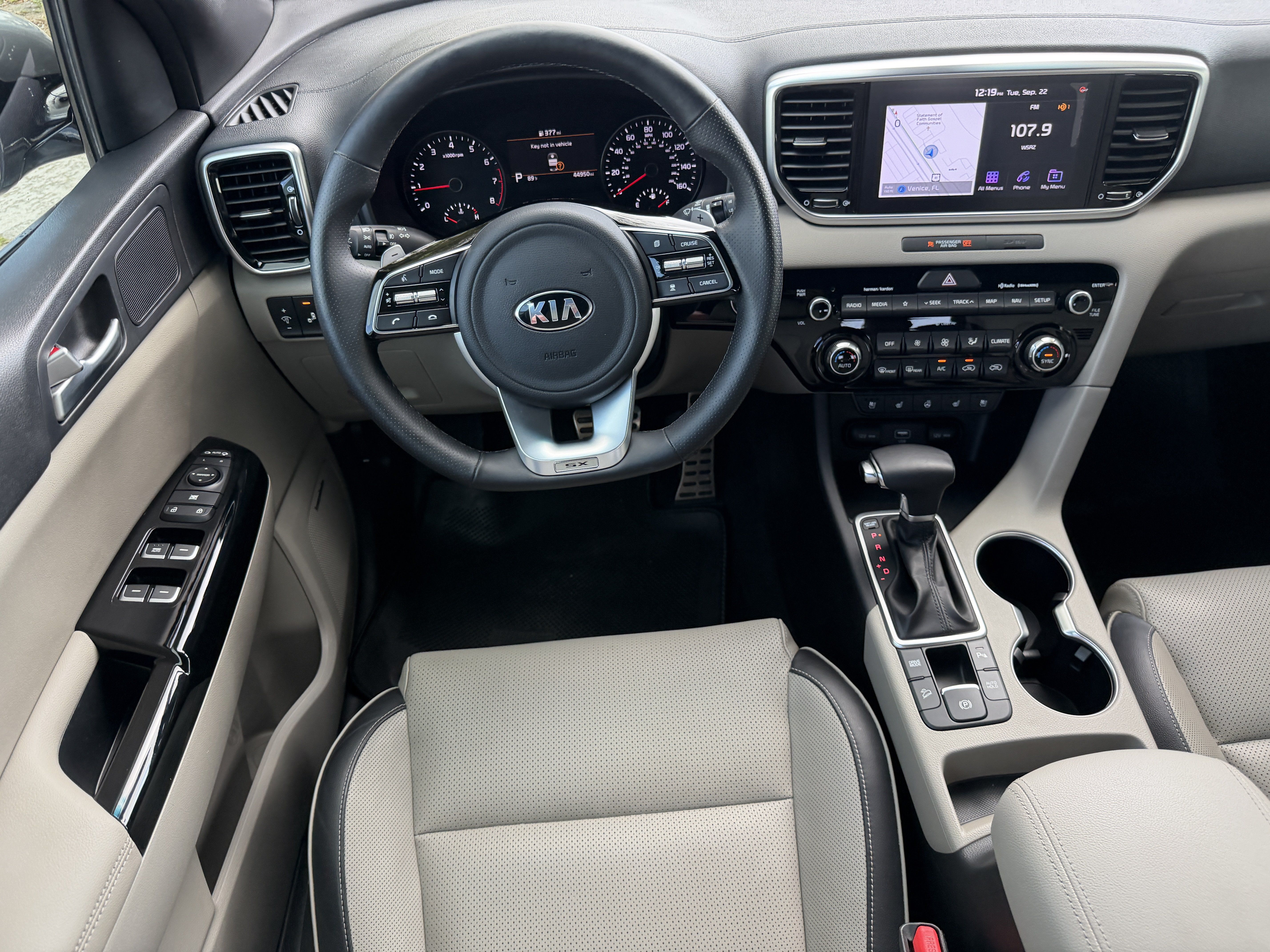 Used 2020 Kia Sportage SX FWD image 11