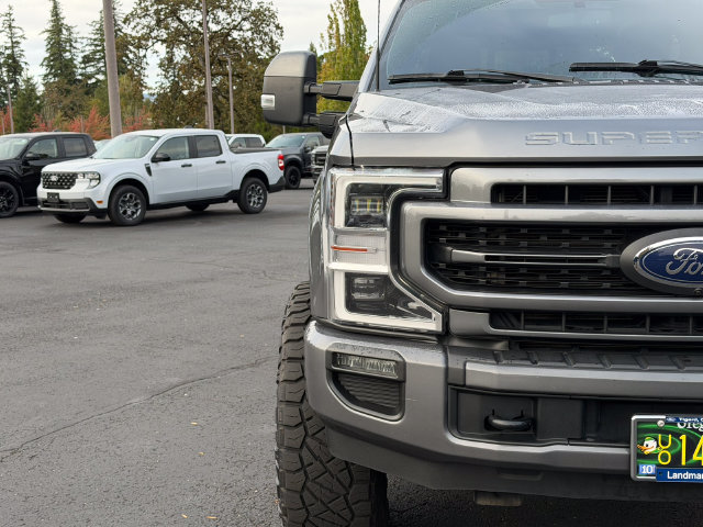 Used 2022 Ford F250 Lariat w/ Lariat Ultimate Package AWD/4WD image 8