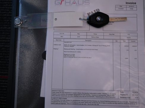 Used 2002 BMW Z8 RWD image 47
