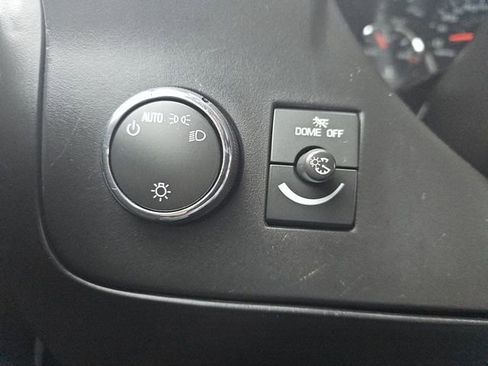 Used 2014 Chevrolet Express 2500 image 15