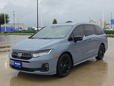 Certified 2026 Honda Odyssey Sport-L image 8