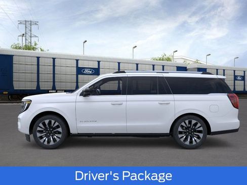 New 2026 Ford Expedition Max Platinum image 3