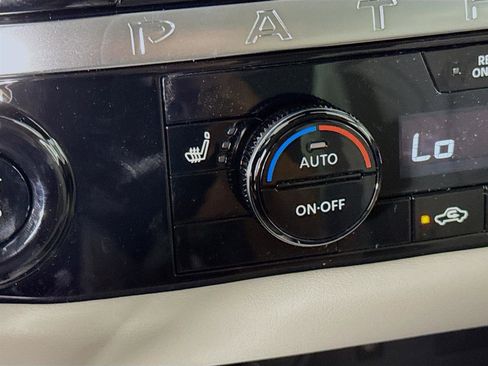 New 2026 Nissan Pathfinder SL image 21