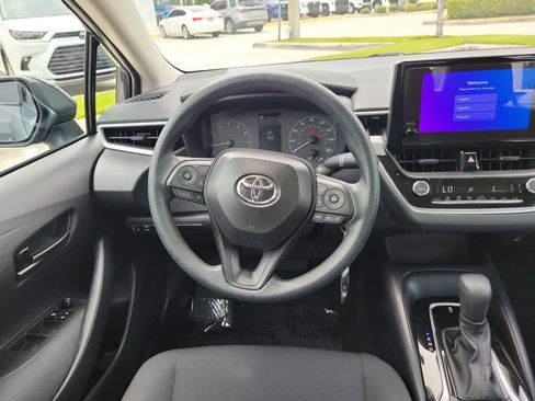 Certified 2025 Toyota Corolla LE FWD image 17