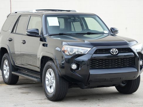 Used 2016 Toyota 4Runner SR5 Premium RWD image 50