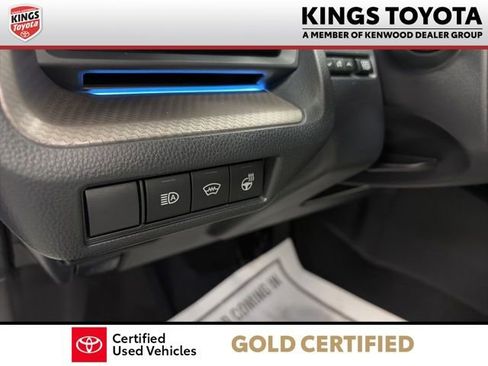 Certified 2023 Toyota Prius Limited AWD/4WD image 17