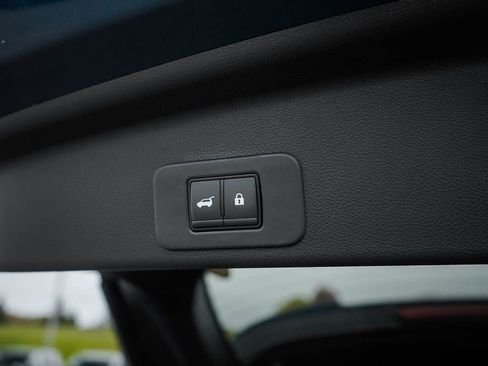 New 2026 Nissan Murano SL image 9