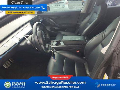 Used 2018 Tesla Model 3 Long Range RWD image 9