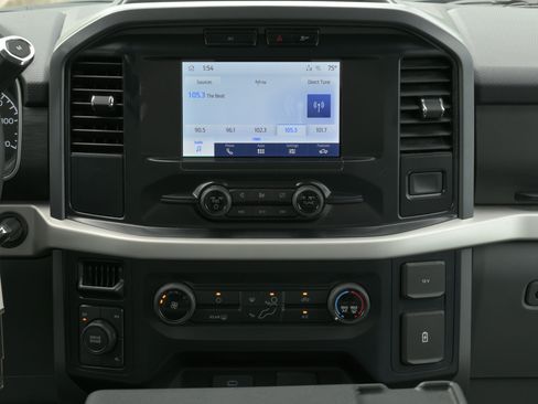 Used 2023 Ford F150 XLT AWD/4WD image 13