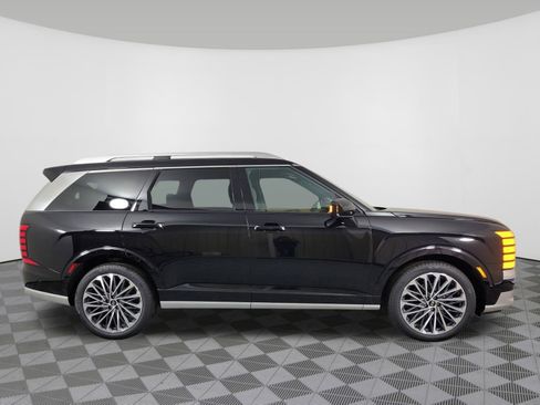 New 2026 Hyundai Palisade Calligraphy image 2