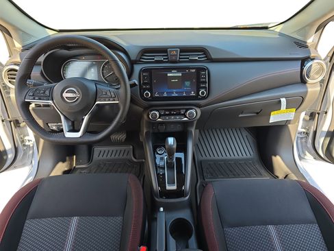 New 2025 Nissan Versa SR w/ Trunk Package FWD image 9
