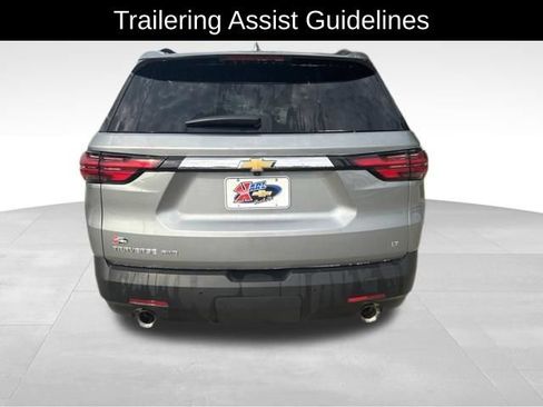Used 2023 Chevrolet Traverse LT AWD/4WD image 8