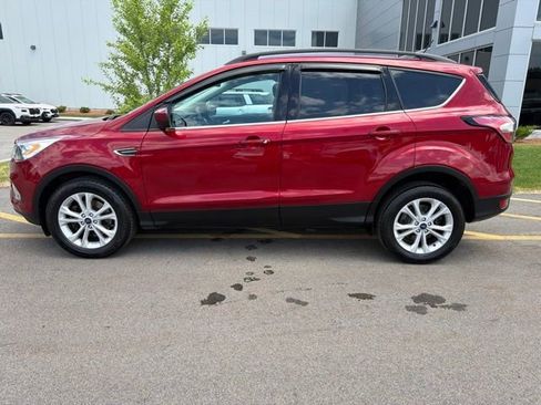 Used 2018 Ford Escape SEL AWD/4WD image 8