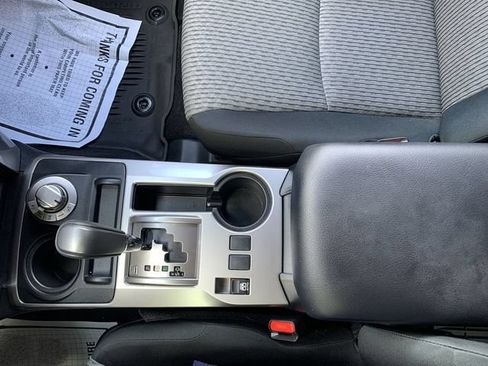Certified 2024 Toyota 4Runner SR5 AWD/4WD image 27