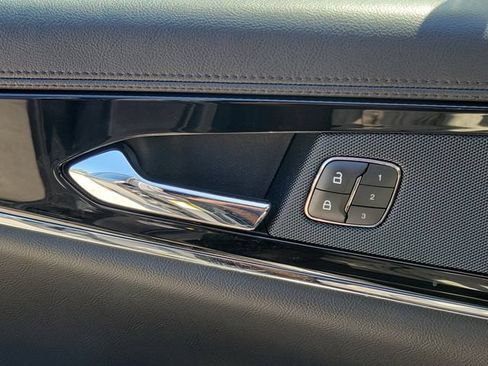 Used 2023 Lincoln Nautilus Reserve FWD image 14