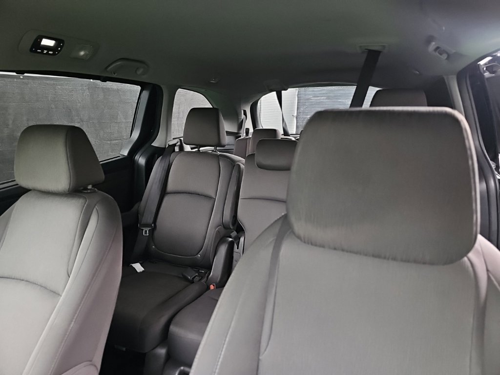 Used 2019 Honda Odyssey EX image 12