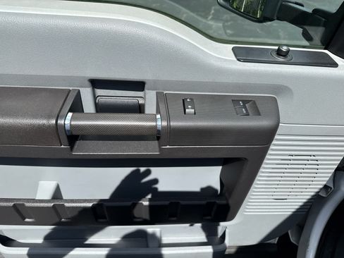 Used 2016 Ford F450 XL w/ Power Equipment Group RWD image 12