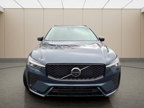 New 2026 Volvo XC60 B5 Ultra w/ Protection Package Premier AWD/4WD image 4