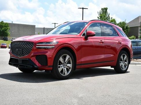 Used 2025 Genesis GV70 3.5T Sport AWD/4WD image 3
