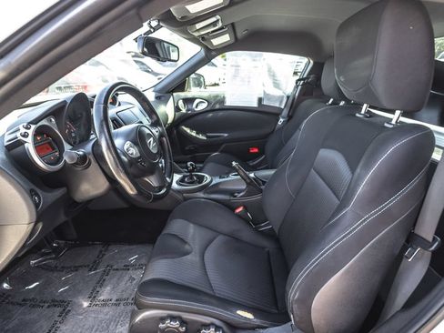 Used 2020 Nissan 370Z Coupe RWD image 20