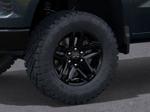 New 2026 Chevrolet Silverado 1500 Custom Trail Boss AWD/4WD image 9