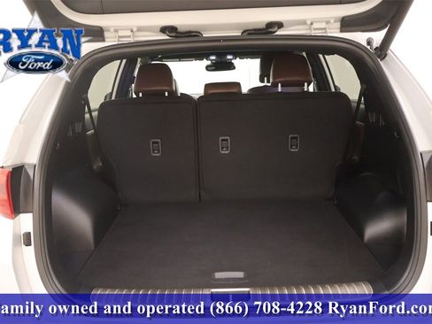 Used 2017 Kia Sportage SX image 4