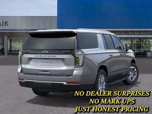 New 2026 Chevrolet Suburban LT w/ Comfort Package RWD image 4