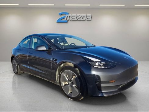 Used 2023 Tesla Model 3 Standard Range image 7