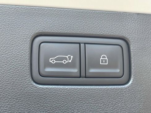 New 2026 Hyundai Ioniq 9 SEL image 27