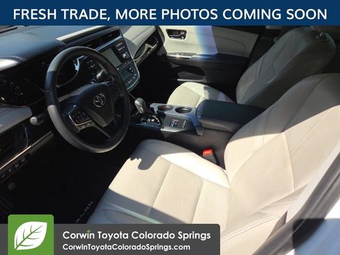 Used 2014 Toyota Avalon Limited FWD image 10