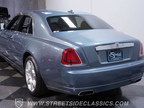 Used 2010 Rolls-Royce Ghost RWD image 9