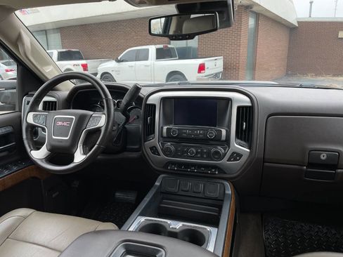 Used 2016 GMC Sierra 3500 SLT w/ Driver Alert Package image 28