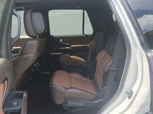 New 2026 Ford Expedition King Ranch AWD/4WD image 26