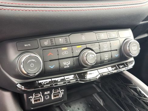 New 2026 Dodge Durango GT AWD/4WD image 25