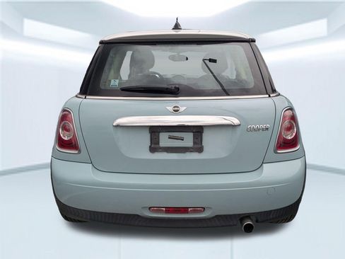 Used 2013 MINI Cooper Hardtop FWD image 2