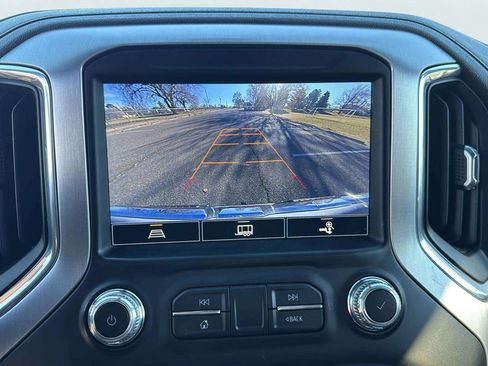 Used 2021 GMC Sierra 1500 SLT w/ Driver Alert Package I image 12