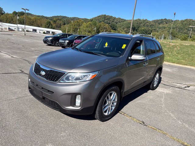 Used 2014 Kia Sorento LX FWD image 4