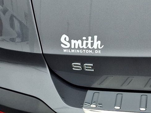 Certified 2023 Volkswagen Taos SE w/ Panoramic Sunroof Package image 30