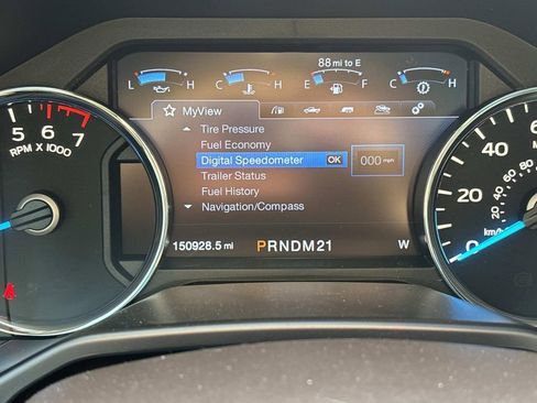 Used 2016 Ford F150 King Ranch w/ Equipment Group 601A Luxury AWD/4WD image 25