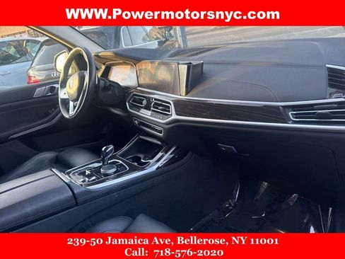 Used 2021 BMW X7 xDrive40i w/ Parking Assistance Package image 14